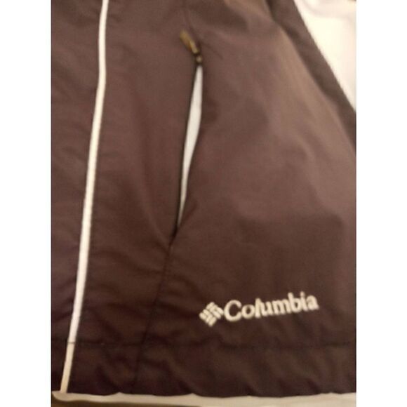 Columbia Sportswear Women's Waterproof Nylon Fabric Button/Zip up Jacket Medium - Picture 8 of 8